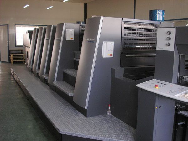 海德堡74五(wu)色翻轉膠(jiao)印機